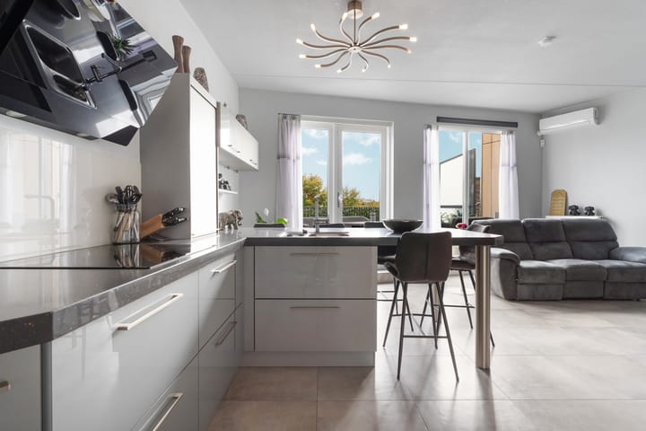 Photo 15 of Roald Amundsenstraat 168