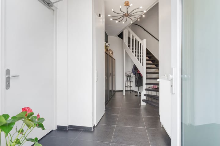 Photo 8 of Roald Amundsenstraat 168