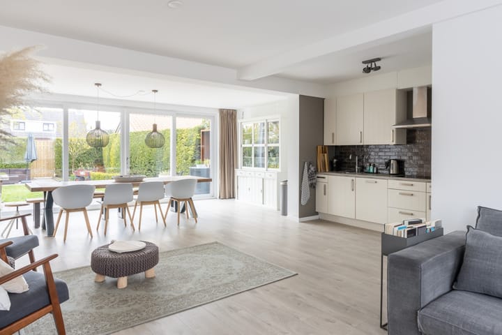 Photo 15 of Meidoornstraat 5