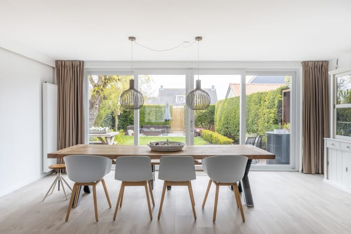 Photo 16 of Meidoornstraat 5