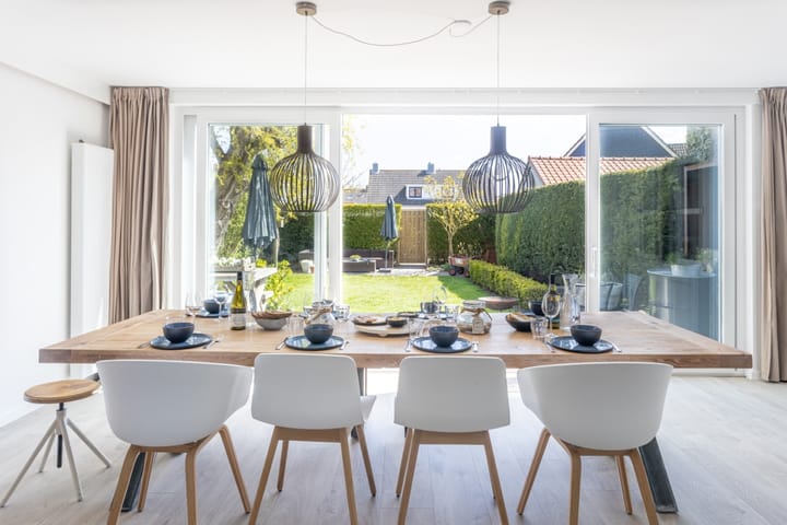 Photo 19 of Meidoornstraat 5