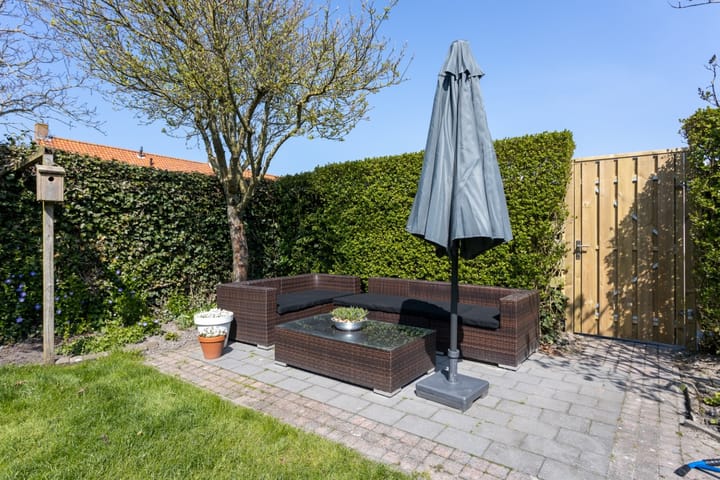 Photo 57 of Meidoornstraat 5