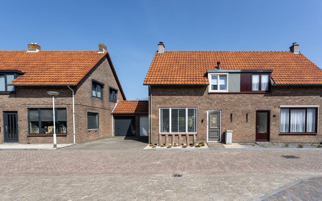 Photo 7 of Meidoornstraat 5