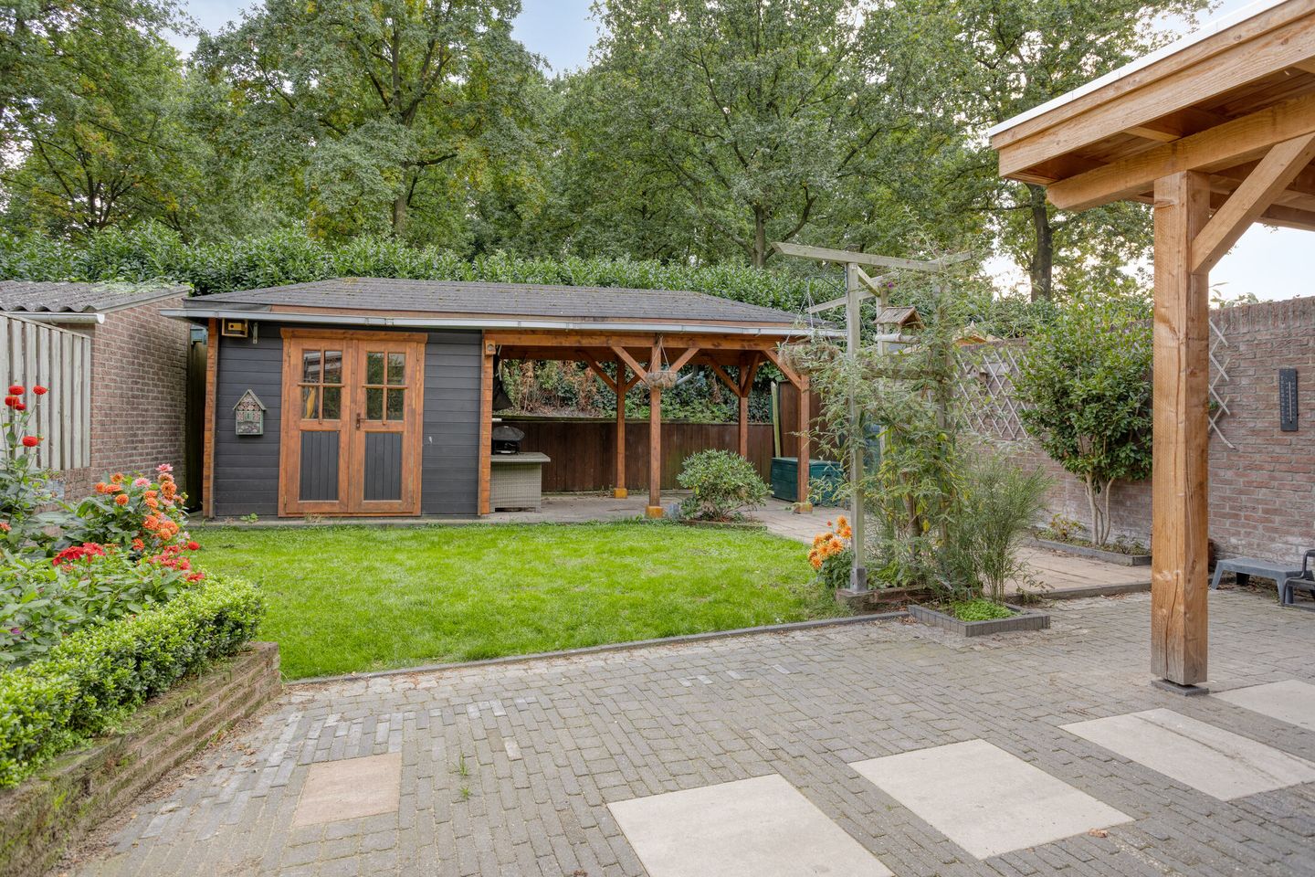 Foto 4 van Dollarhof 39