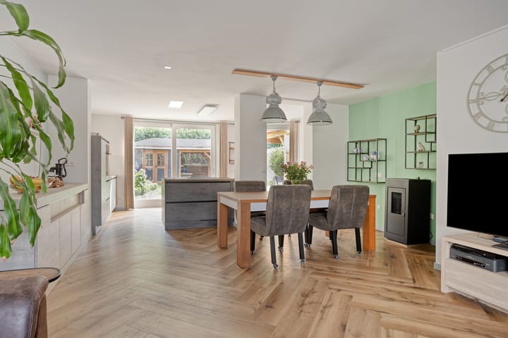 Foto 2 van Dollarhof 39