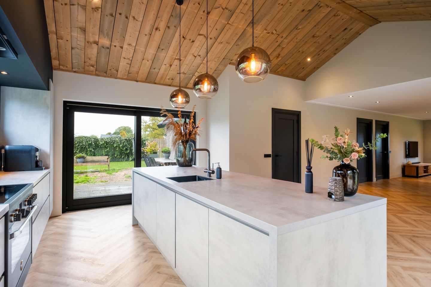 Foto 10 van Lange Heideweg 19