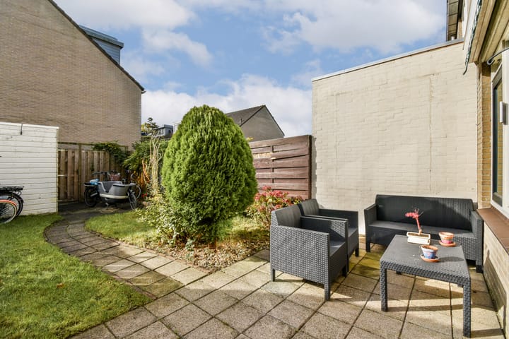 Photo 11 of Bakboord 22