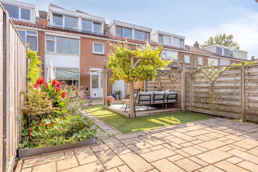 Foto 28 van Emmastraat 80