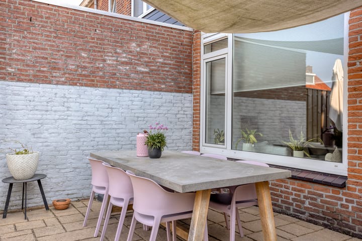 Foto 33 van Emmastraat 80