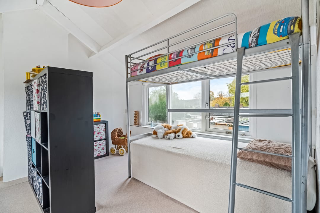 Foto 28 van Roerdompstraat 12