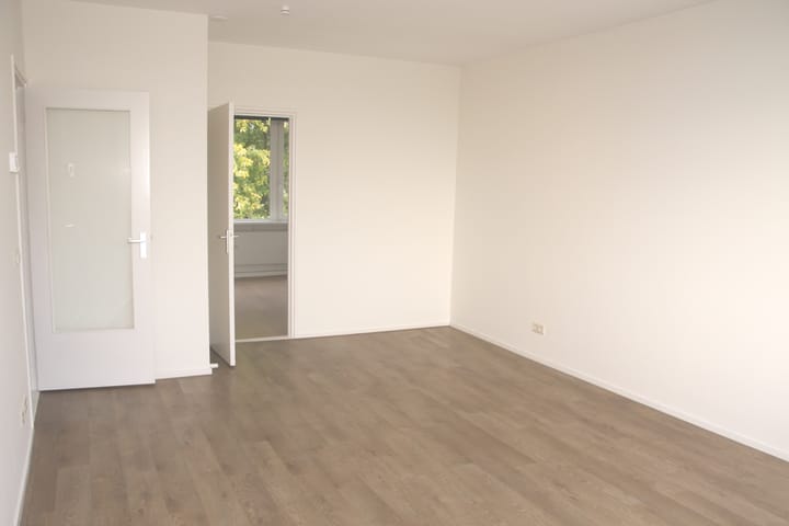 Photo 13 of Maria van Nassaulaan 28