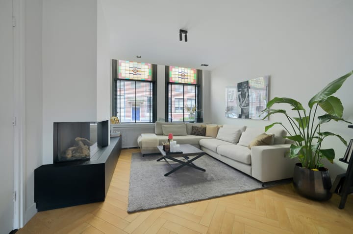 Foto 2 van Godevaert Montensstraat 9