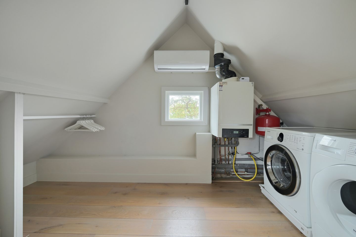 Foto 19 van Godevaert Montensstraat 9