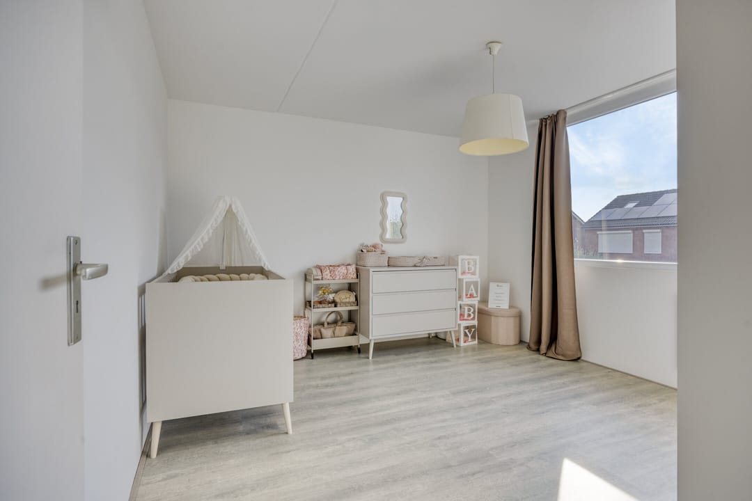 Photo 32 of Spechtstraat 5