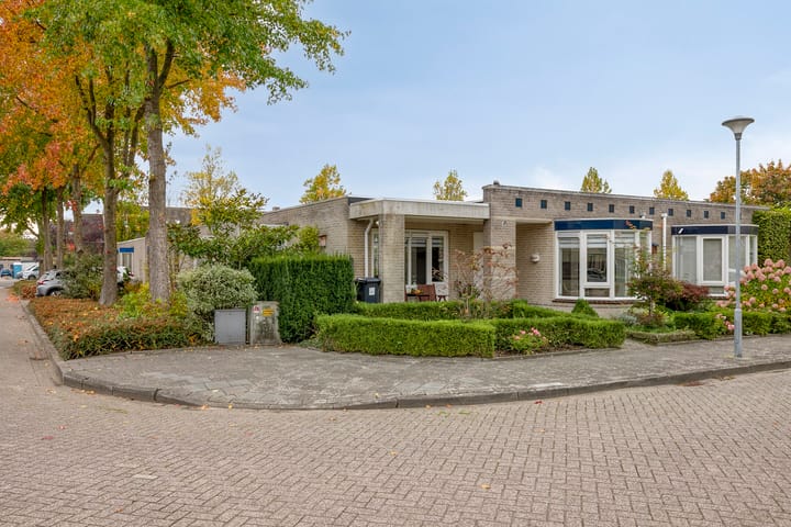 Foto 2 van de Legge 1