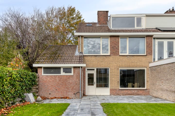 Foto 2 van Kastanjestraat 1