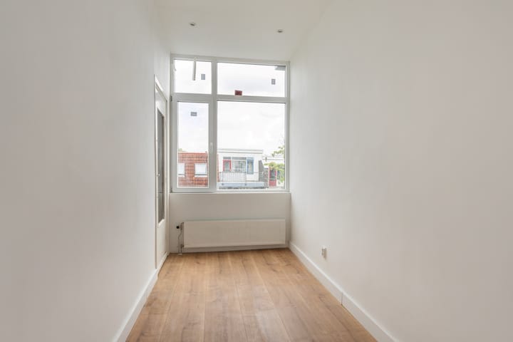 Foto 11 van Spoorsingel 74-B02