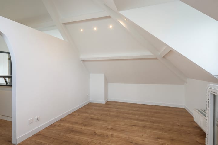 Foto 20 van Spoorsingel 74-B02