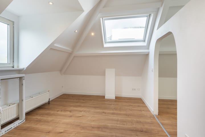 Foto 21 van Spoorsingel 74-B02