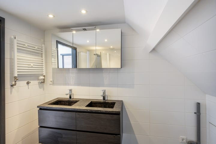 Foto 25 van Spoorsingel 74-B02