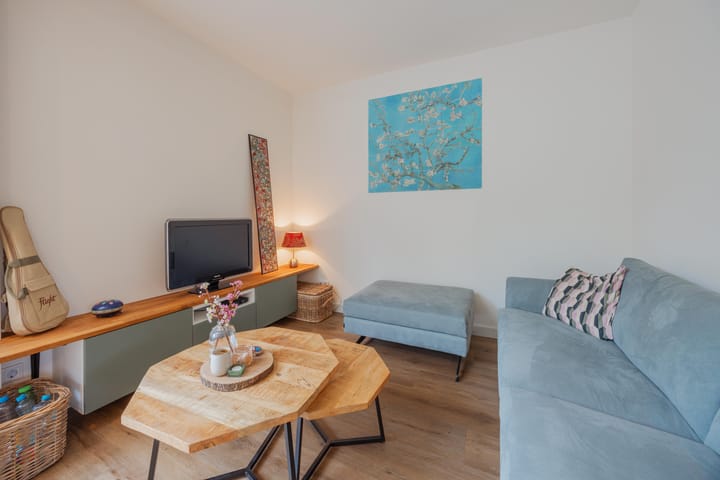 Photo 18 of Doenssenstraat 12