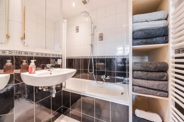 Photo 39 of Weissenbruchstraat 183