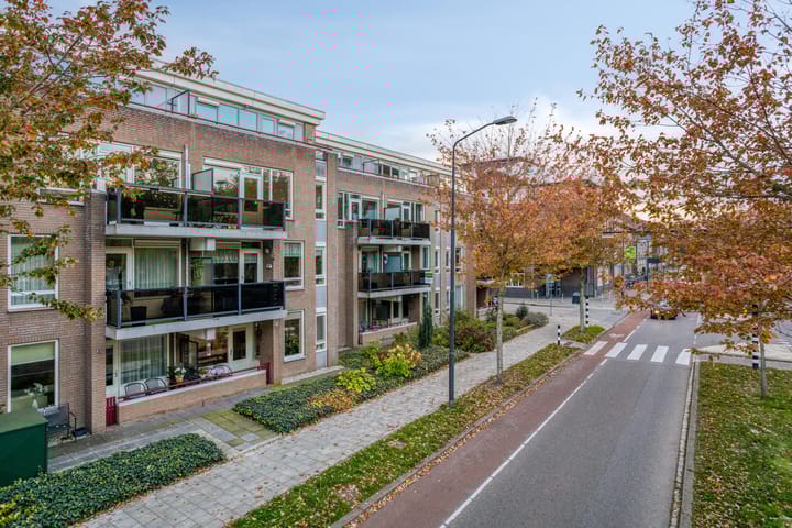 Photo 9 of Biggenstraat 50