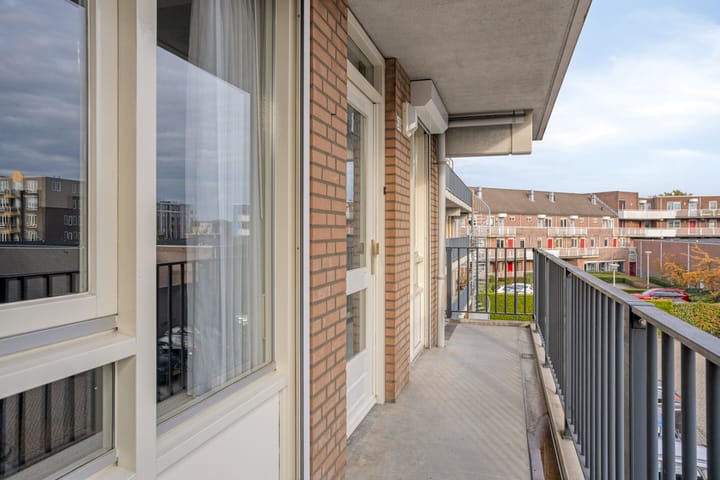 Photo 12 of Biggenstraat 50