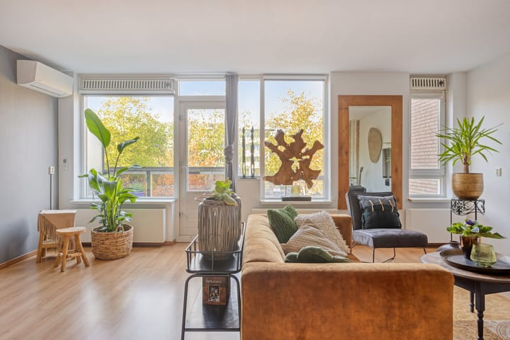 Photo 18 of Biggenstraat 50