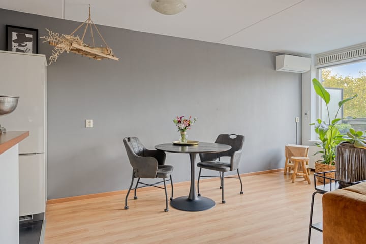 Photo 22 of Biggenstraat 50