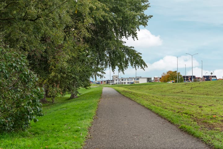 Foto 42 van Opaalhof 1