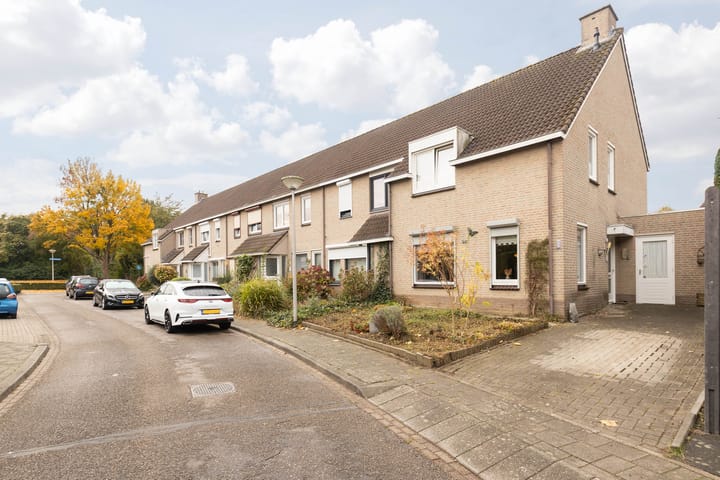 Foto 2 van Heinsbergstraat 1