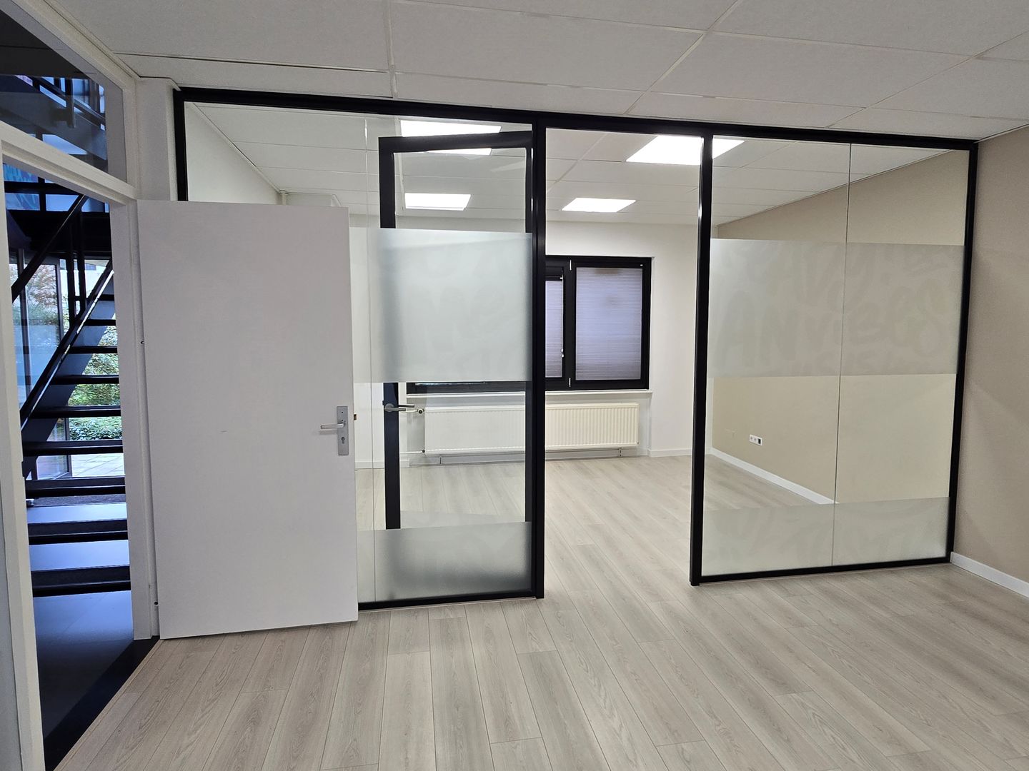 Bekijk foto 4 van Treubstraat 13