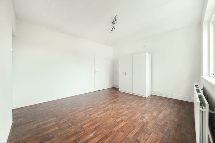 Photo 12 of Kreek 132