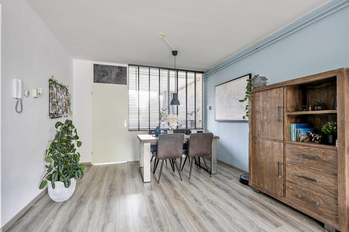 Foto 13 van Bredasingel 202