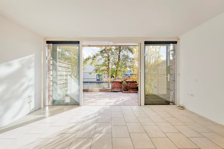 Photo 12 of Malberg 27