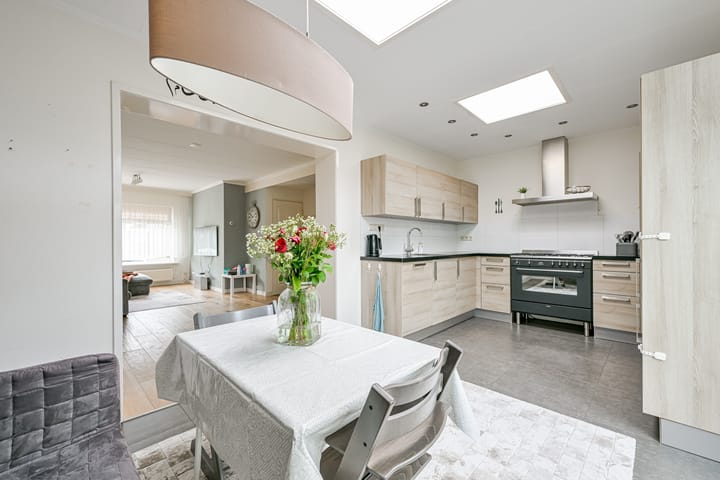 Photo 9 of Nicolaes van Stellingwerffstraat 18