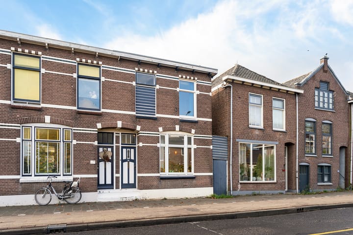 Foto 5 van Zijde 144