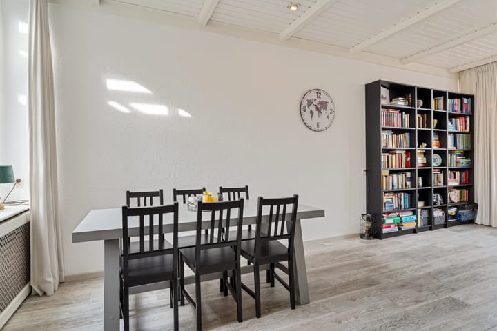 Foto 14 van Zijde 144