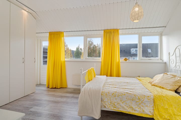 Foto 27 van Zijde 144