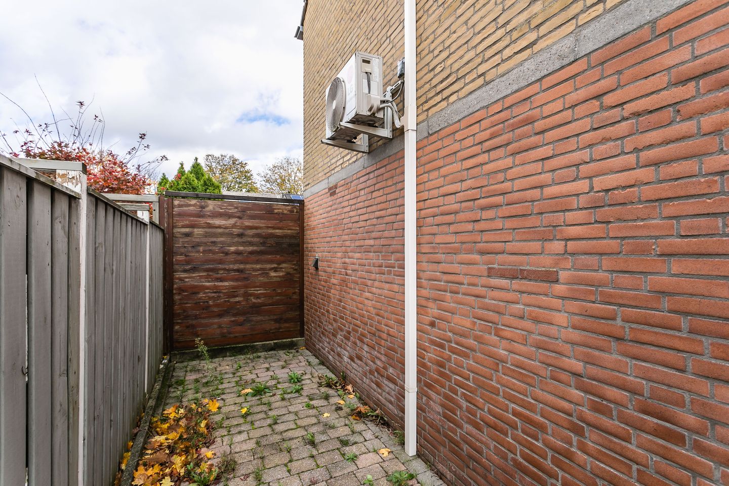 Photo 25 of Lourdesstraat 9