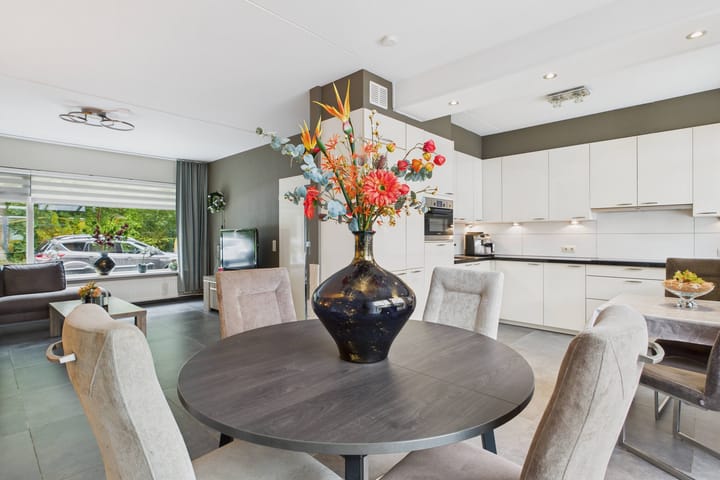 Photo 16 of Madame Curiestraat 28