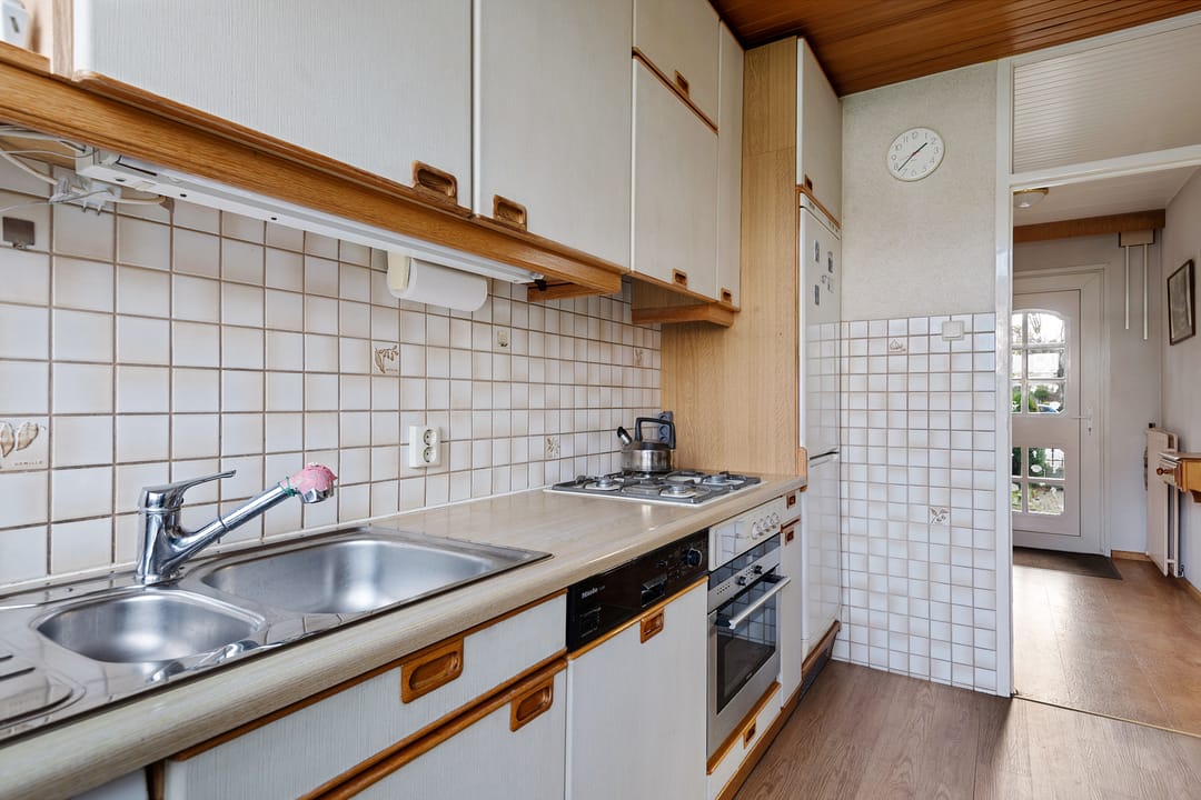 Photo 7 of Anne Franklaan 501