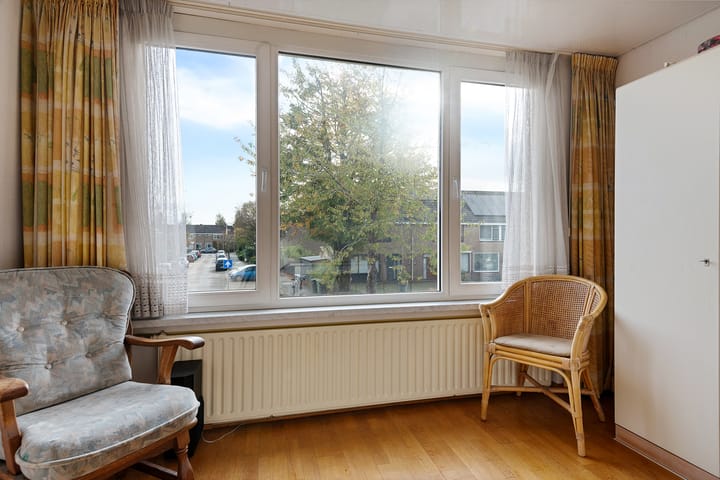 Photo 14 of Anne Franklaan 501