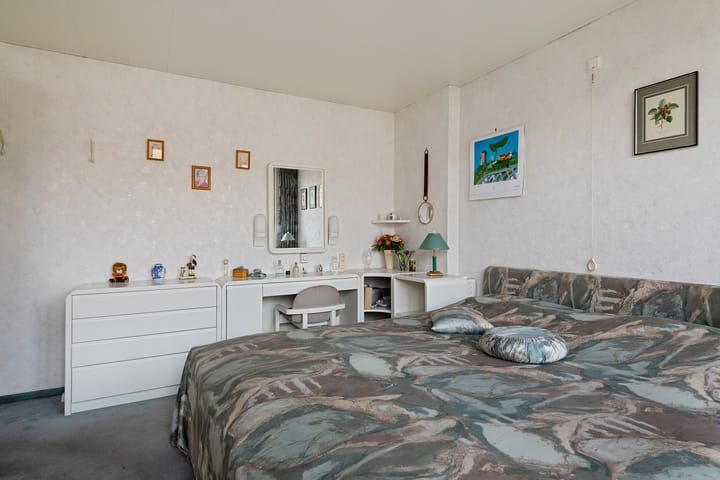 Photo 17 of Anne Franklaan 501