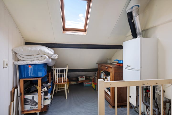 Photo 21 of Anne Franklaan 501