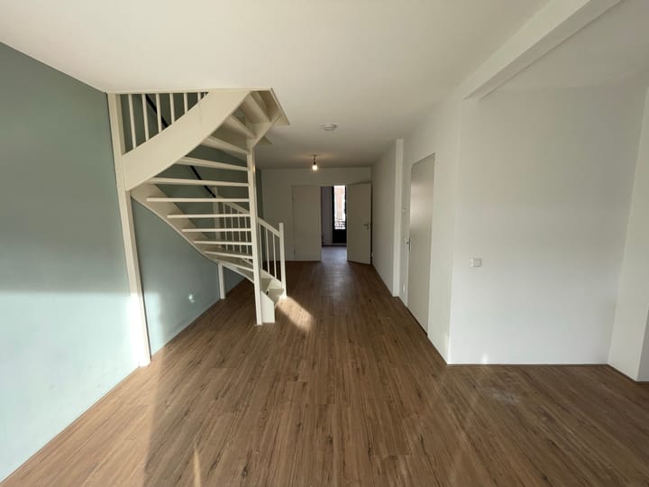 Foto 6 van Madurastraat 40-3