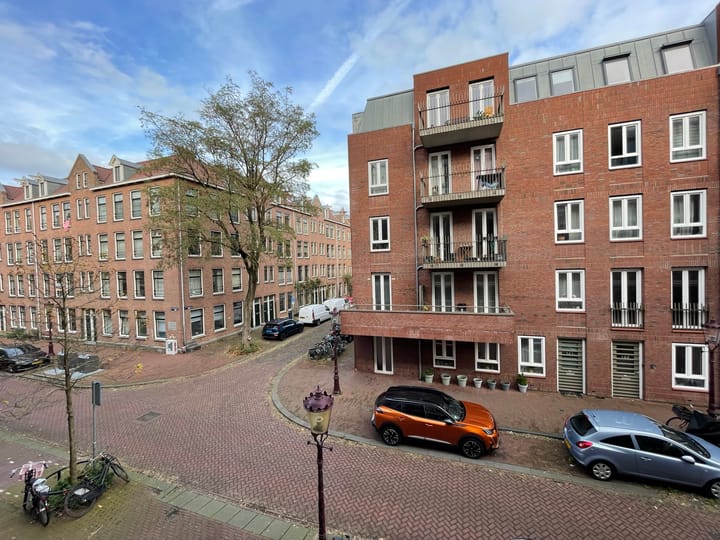 Foto 7 van Madurastraat 120