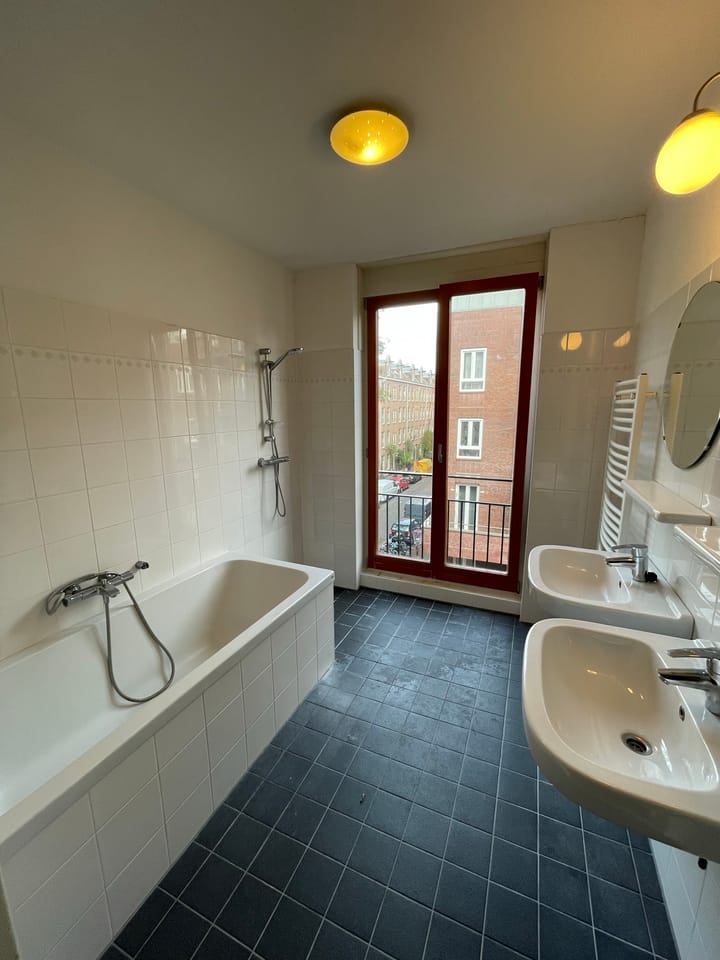 Foto 16 van Madurastraat 120