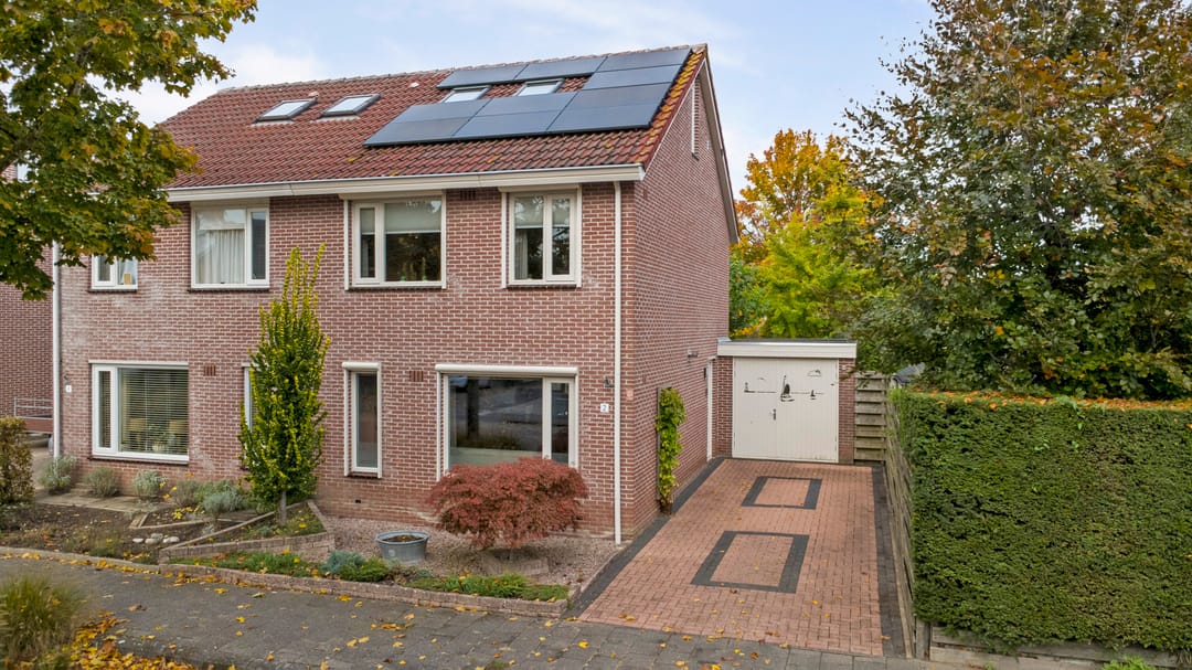 Foto 1 van Manegelaan 2